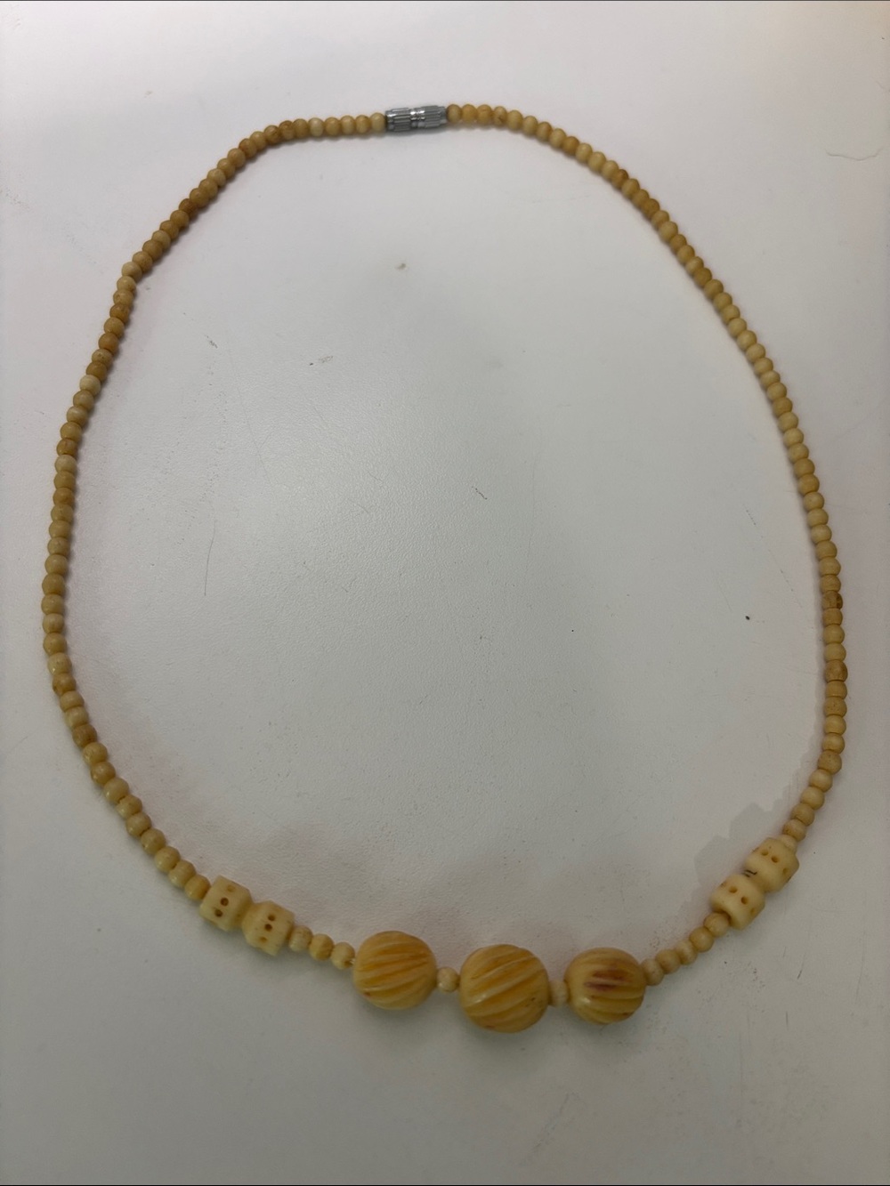 Cream & Tan Beaded Necklace with Carved Accent Beads Screw Clasp
